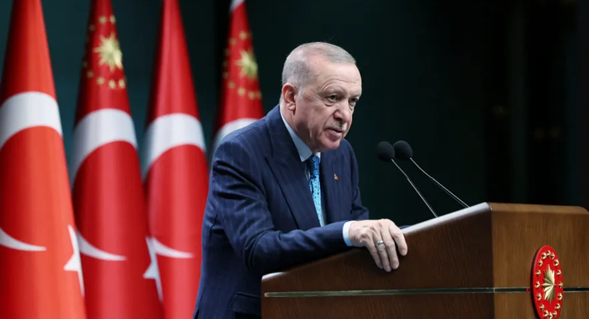 أردوغان يدعو النساء للمشاركة في "صرخة صامتة من أجل غزة"